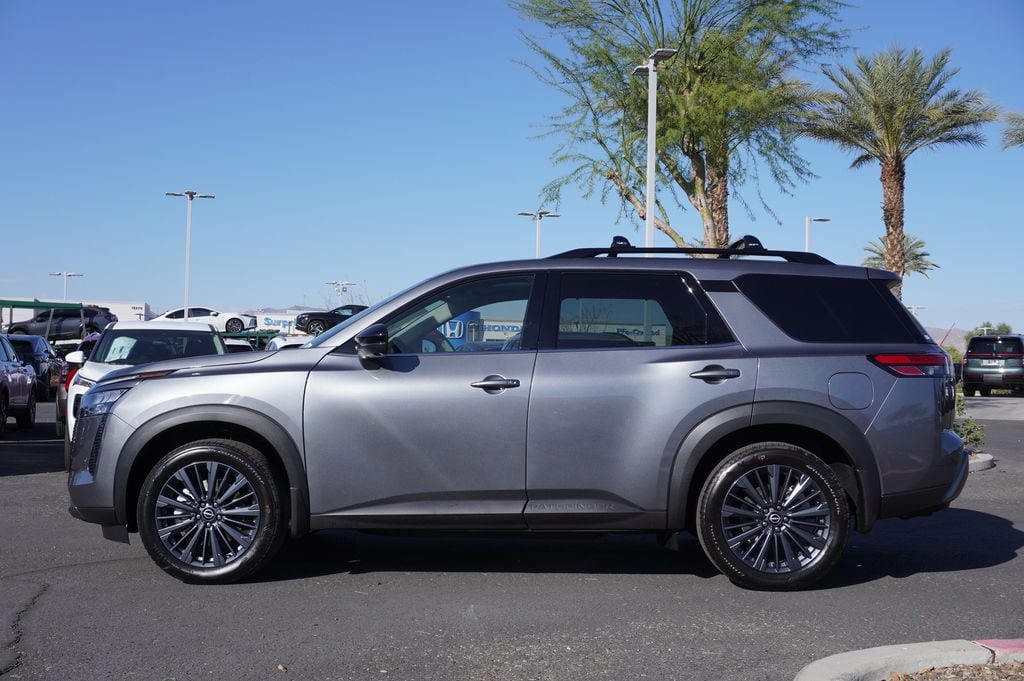 New 2026 Nissan Pathfinder SL SUV