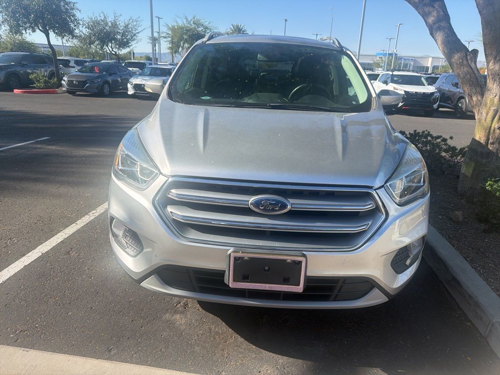 2017 Ford Escape Titanium photo 2