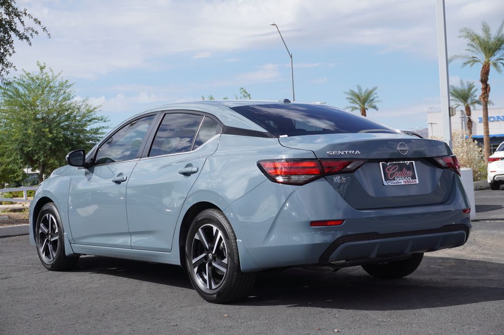 2025 Nissan Sentra SV photo 3