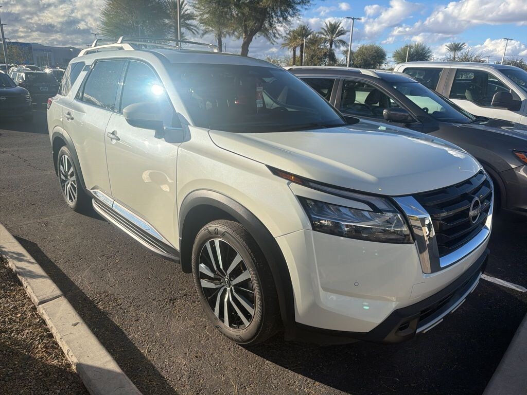 Used 2023 Nissan Pathfinder Platinum SUV