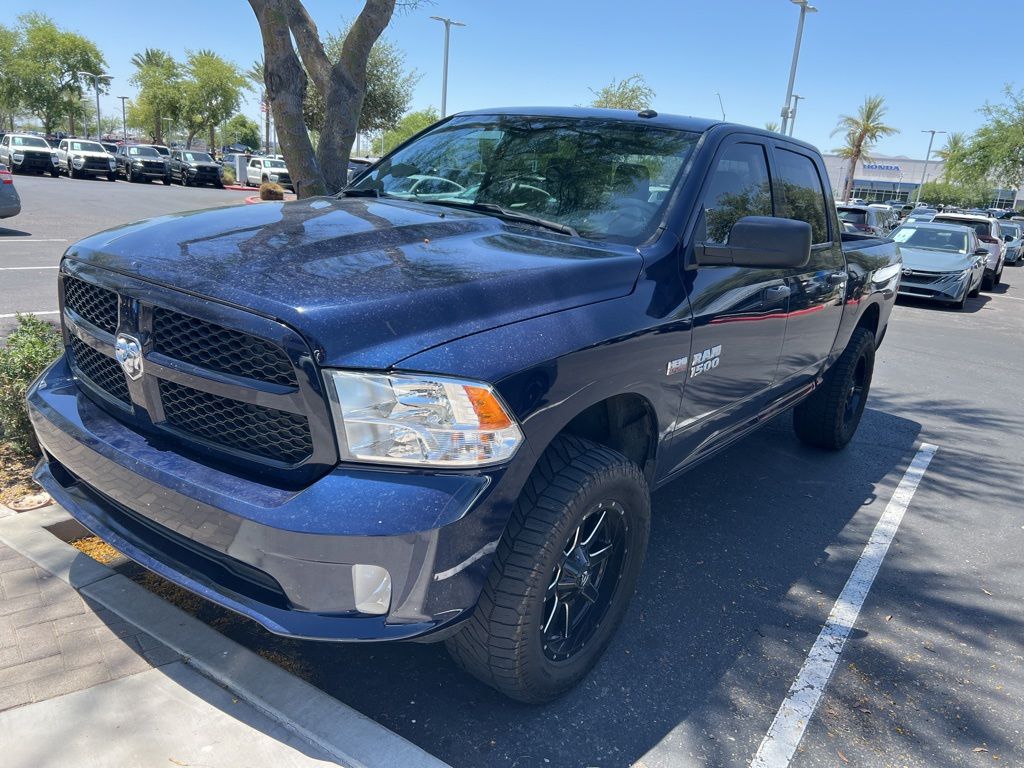 2017 RAM 1500 Express 4x4 Crew Cab 5'7's photo