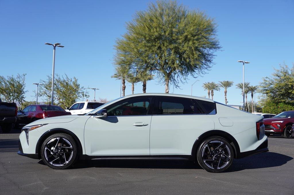 Used 2025 Kia