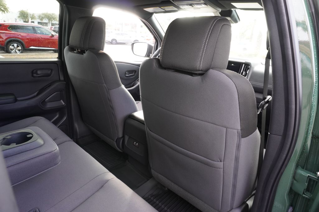 2026 Nissan Frontier SV - Photo 11