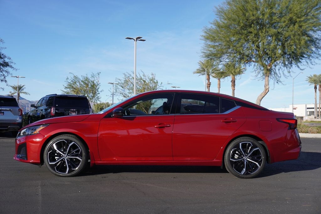 New 2025 Nissan Altima SR Sedan