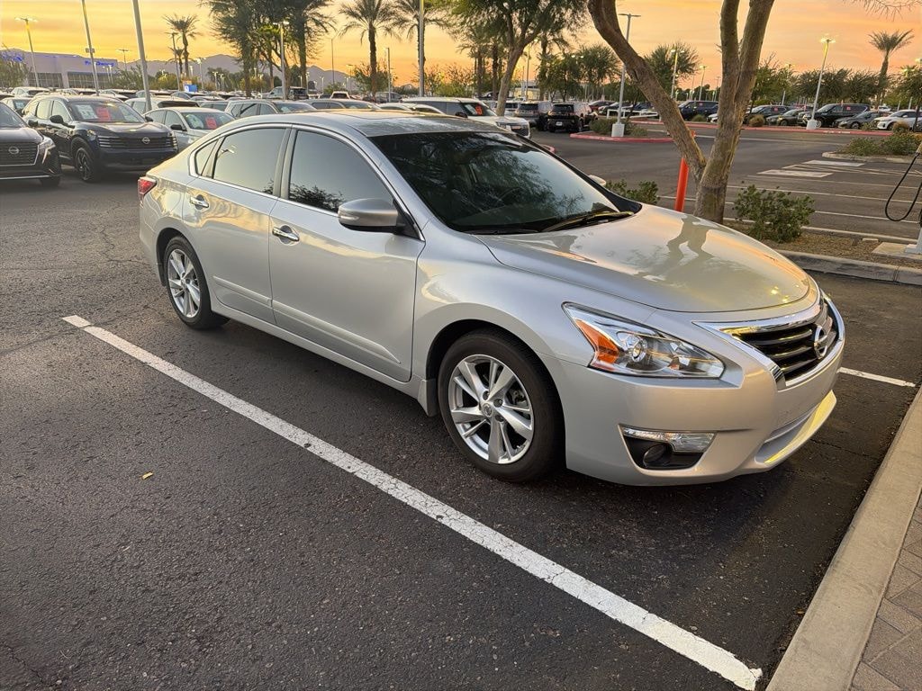 Used 2015 Nissan Altima 2.5 SL Sedan