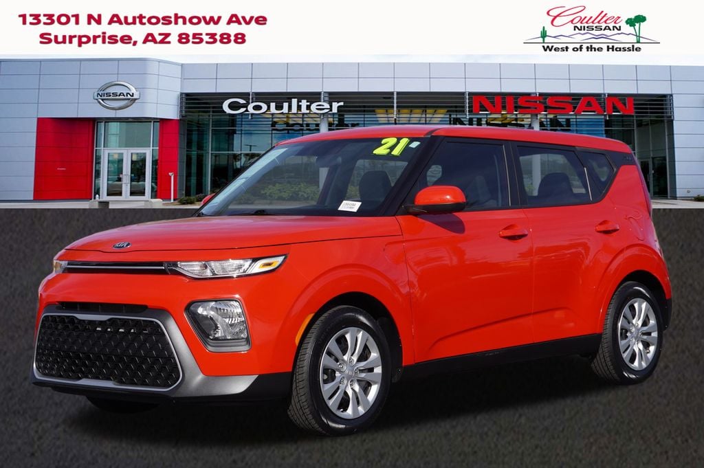 2021 Kia Soul LX's photo