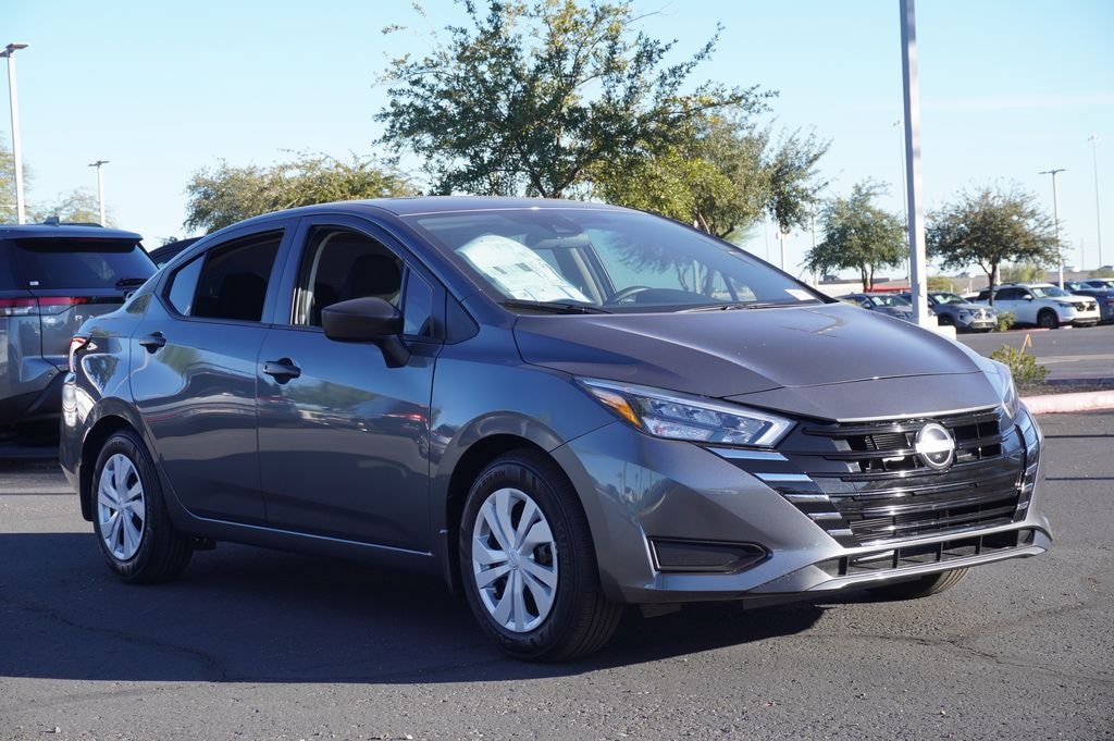 New 2025 Nissan Versa 1.6 S Sedan