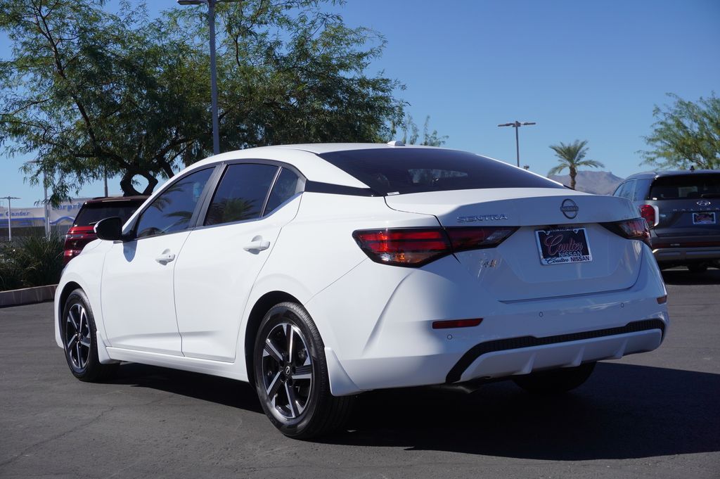 2025 Nissan Sentra SV photo 3