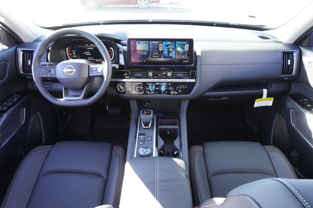 2026 Nissan Pathfinder SL - Photo 12