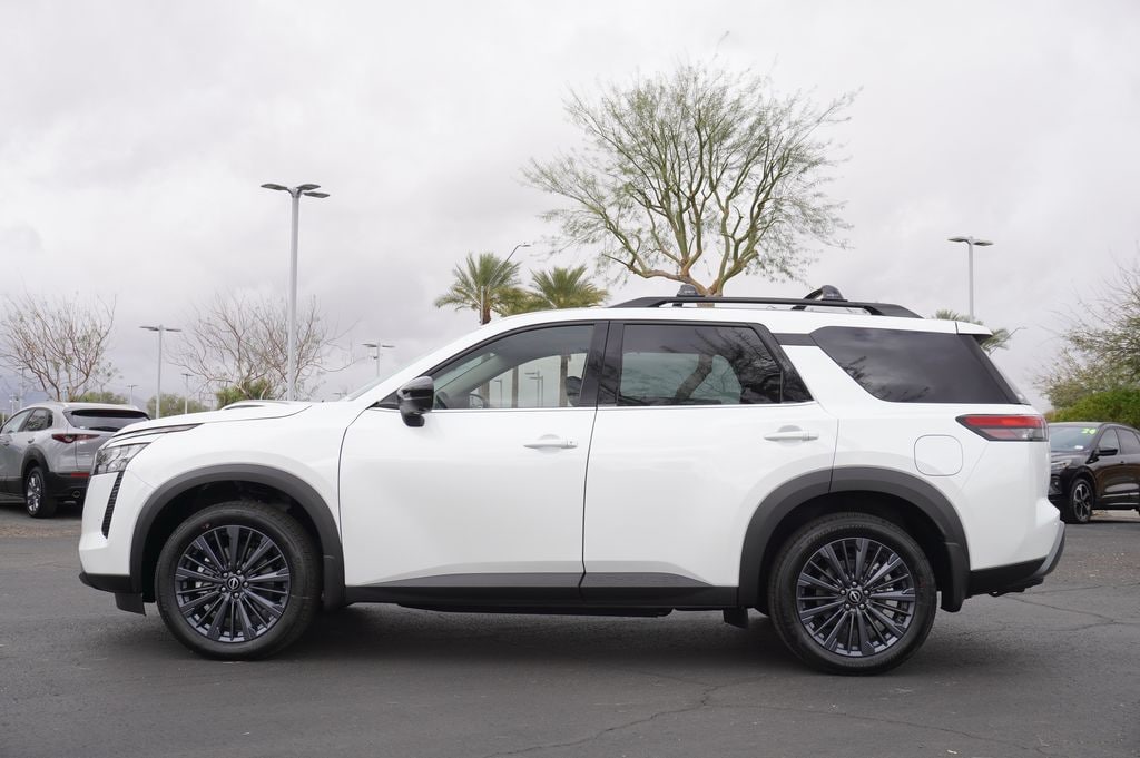 New 2026 Nissan Pathfinder SL SUV