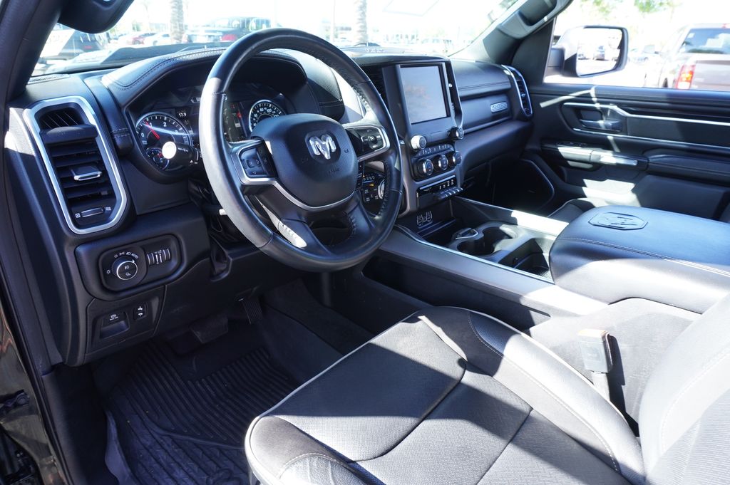 2022 RAM Ram 1500 Pickup Laramie - Photo 17