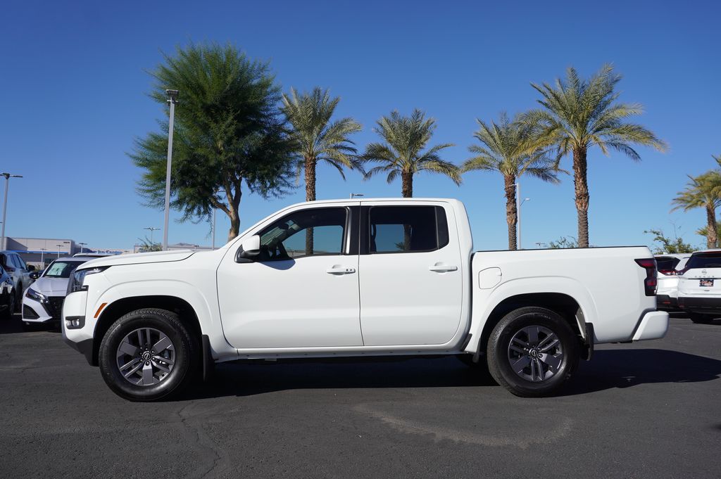 2025 Nissan Frontier SV photo 2