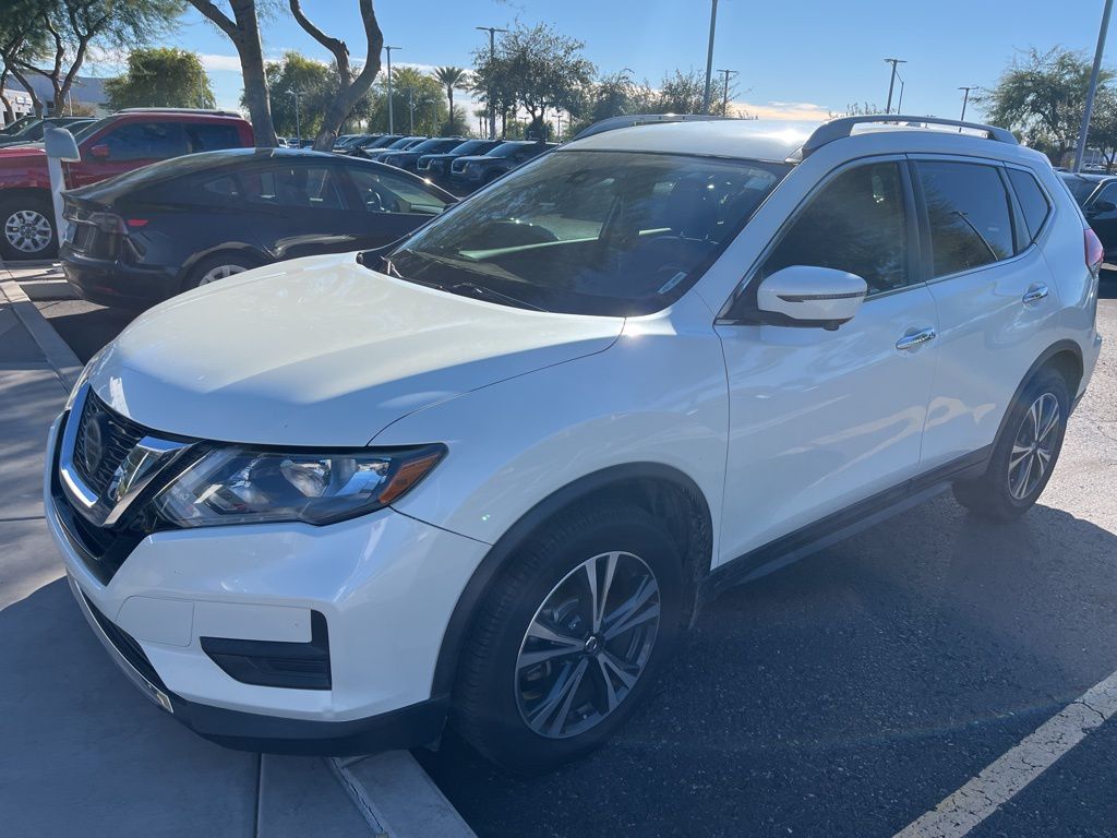 2020 Nissan Rogue SV