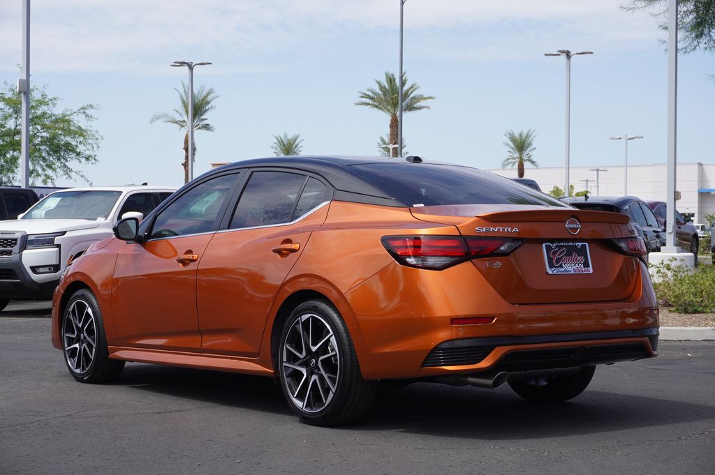 2025 Nissan Sentra SR photo 3