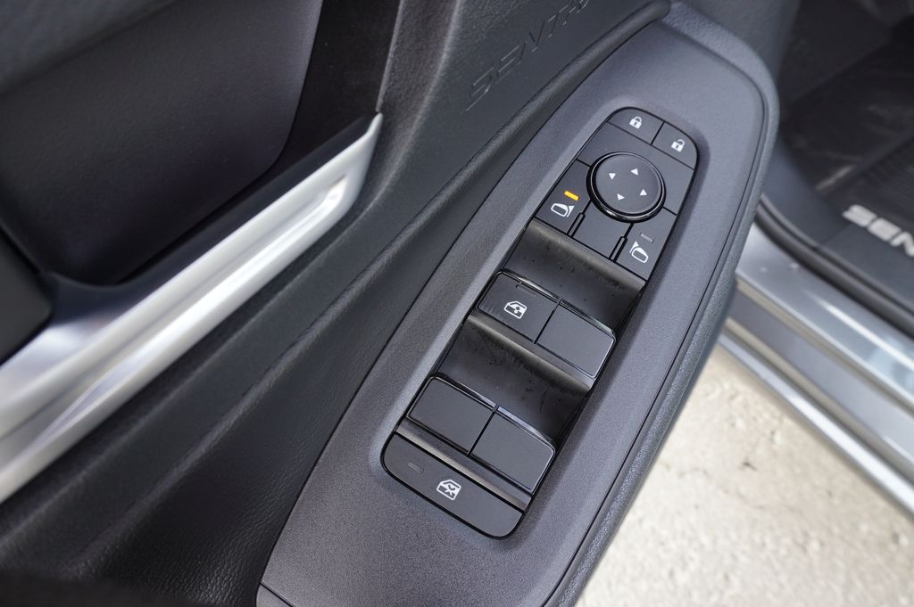 2026 Nissan Sentra SV - Photo 15