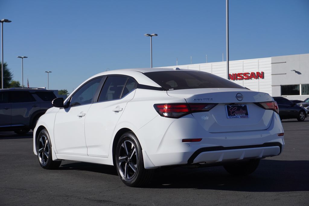 2025 Nissan Sentra SV photo 3