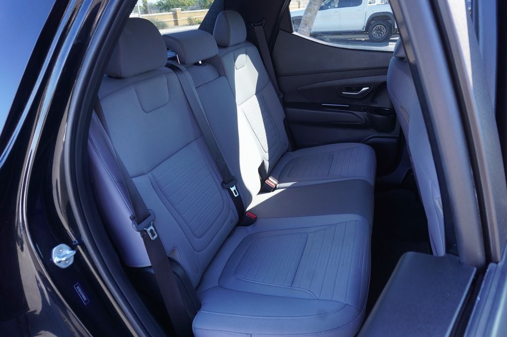 2023 Hyundai Santa Cruz SEL - Photo 9