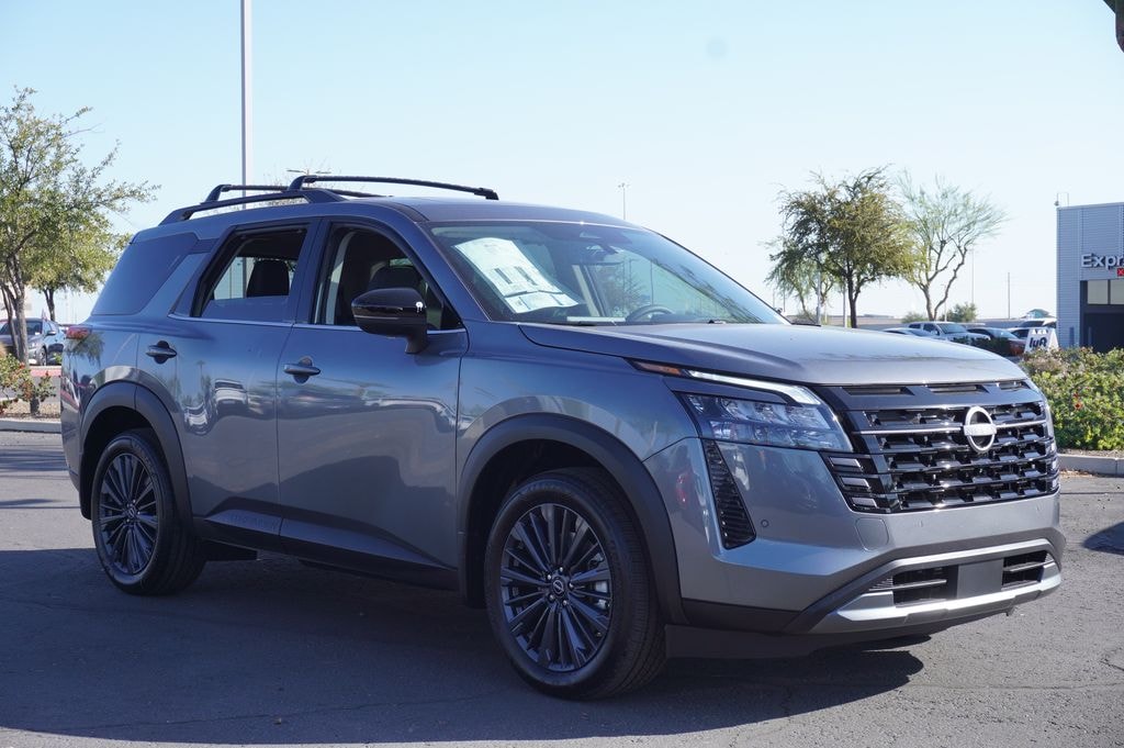 New 2026 Nissan Pathfinder SL SUV