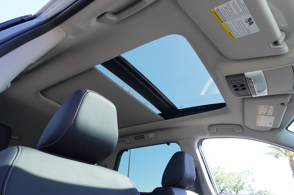 2026 Nissan Pathfinder Platinum - Photo 14