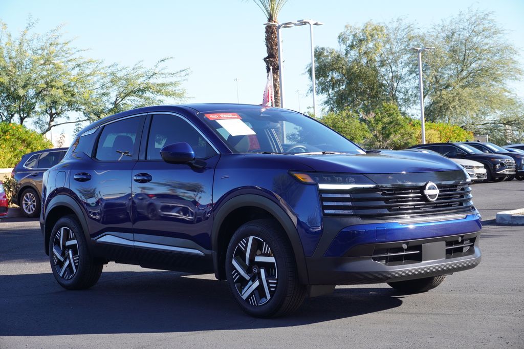 2025 Nissan Kicks SV photo 3