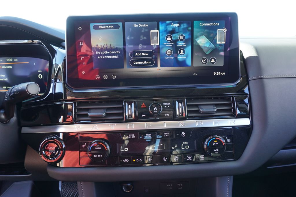 2026 Nissan Pathfinder SL - Photo 21