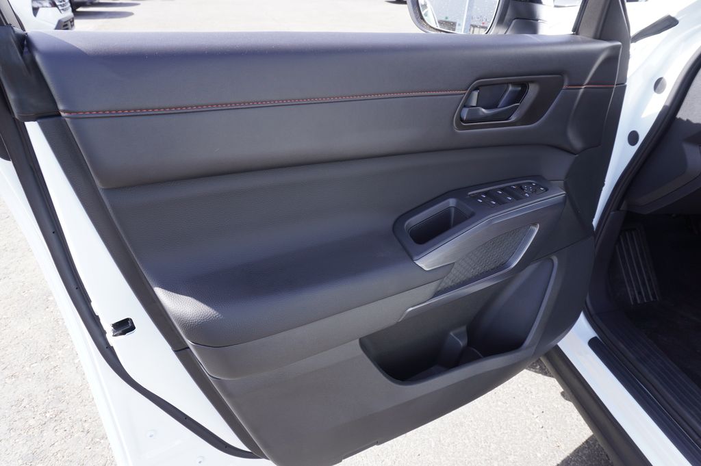 2026 Nissan Pathfinder Rock Creek - Photo 15