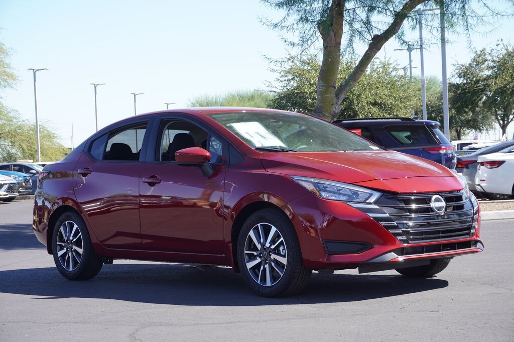 New 2025 Nissan Versa 1.6 SV Sedan