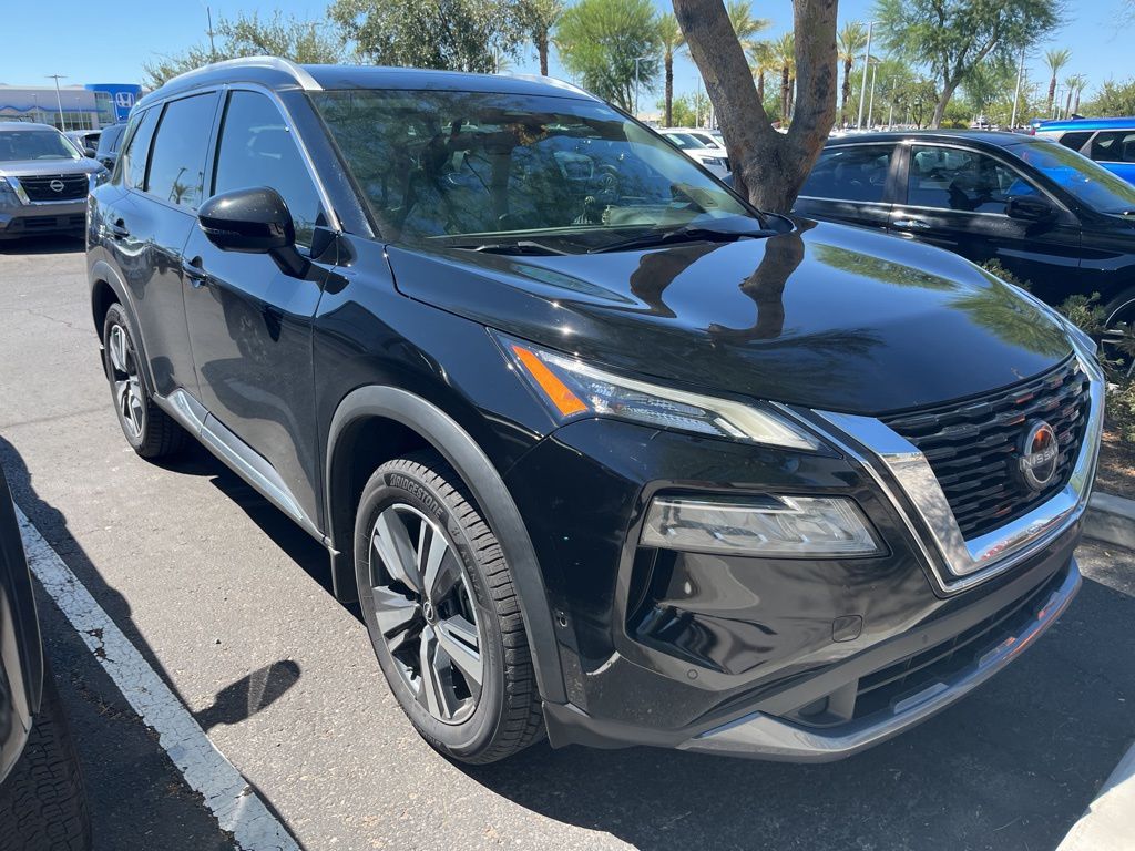 2023 Nissan Rogue SL photo 2