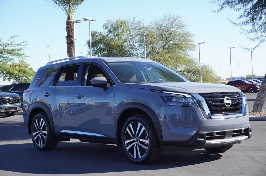 New 2025 Nissan Pathfinder Platinum SUV