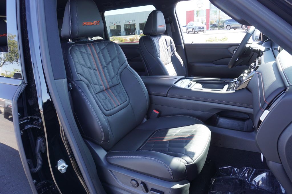 2026 Nissan Armada PRO-4X - Photo 12