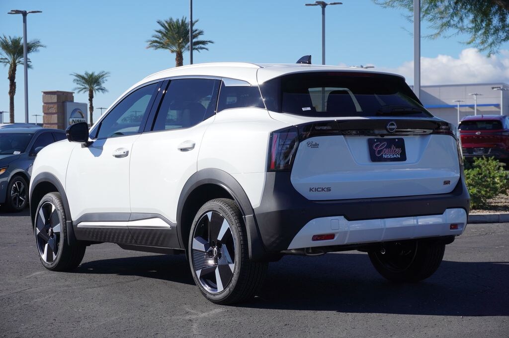New 2026 Nissan Kicks SR SUV