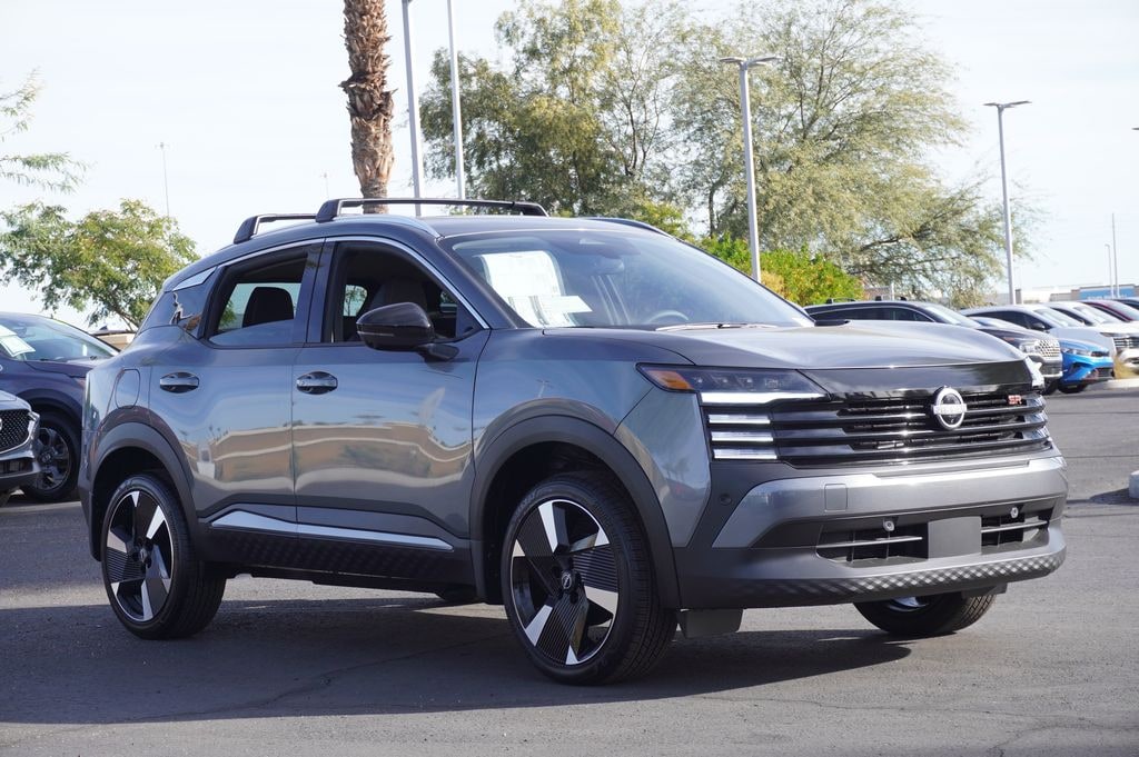 New 2026 Nissan Kicks SR SUV