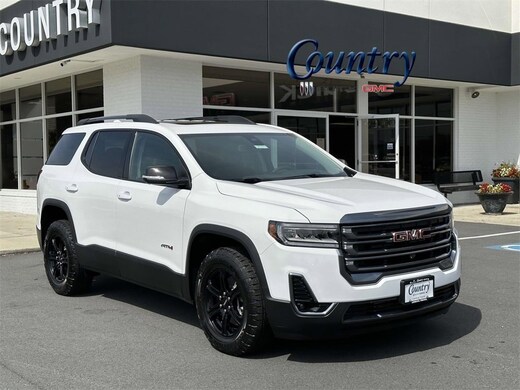 How comfortable is the 2022 GMC Acadia for long family trips?