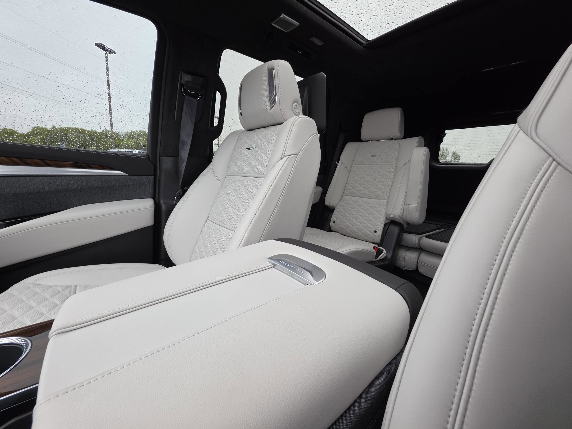 2026 Cadillac Escalade Platinum Sport - Photo 31