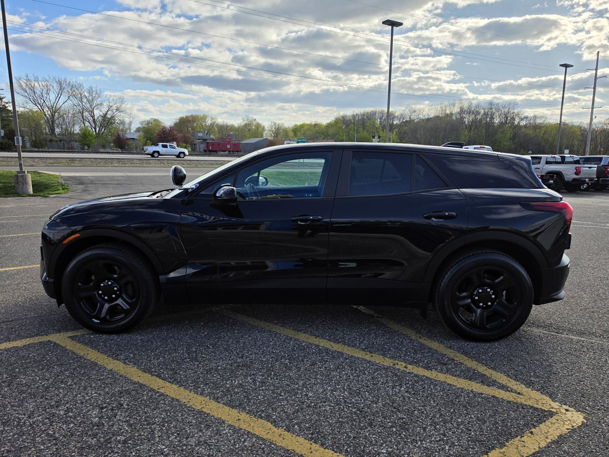 Used 2024 Chevrolet Blazer EV Fleet with VIN 3GNKDFRL8RS189751 for sale in Annandale, Minnesota