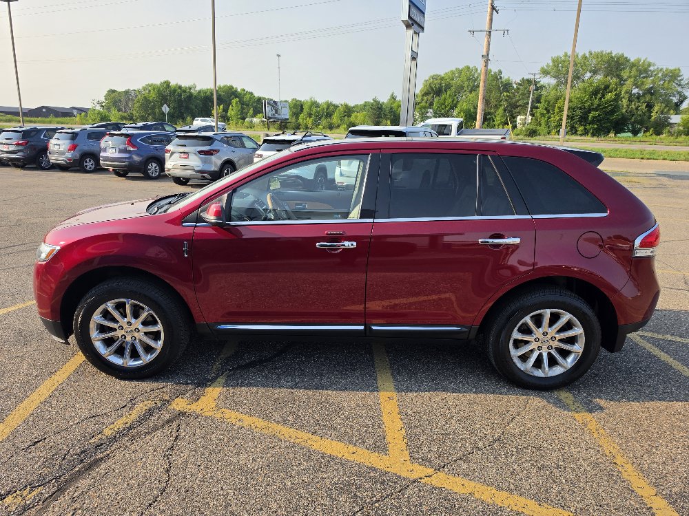 Used 2013 Lincoln MKX Base with VIN 2LMDJ8JK7DBL48752 for sale in Annandale, Minnesota