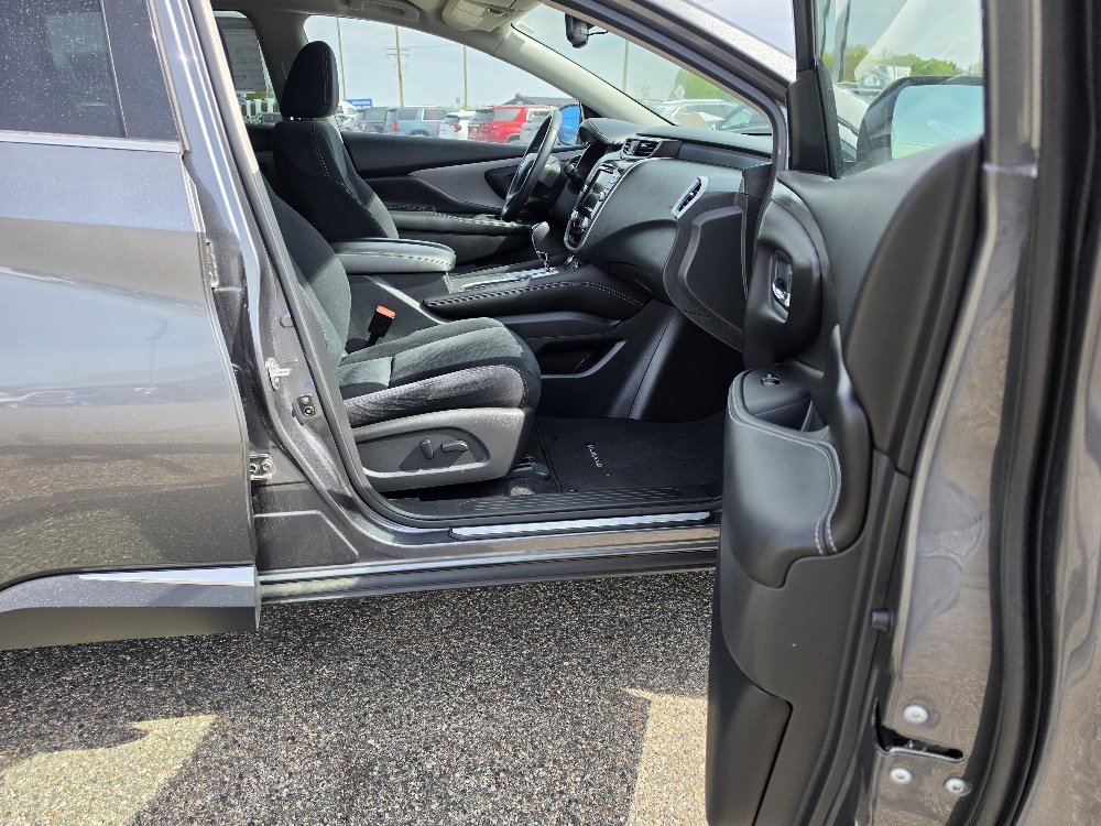 2021 Nissan Murano SV - Photo 13