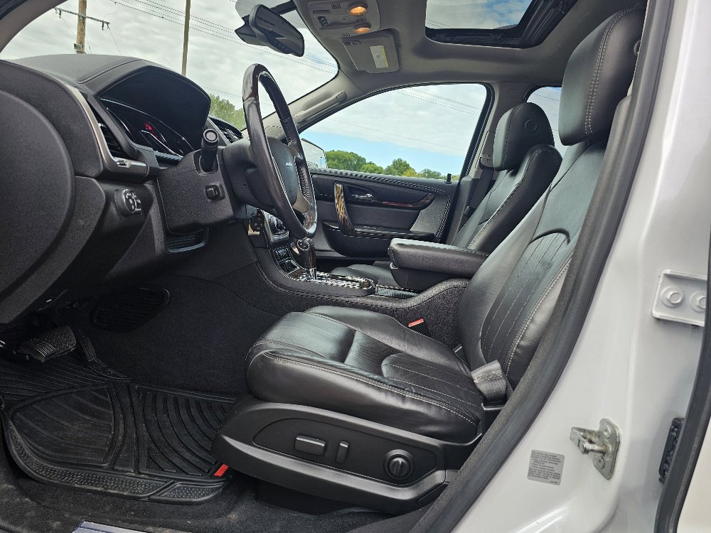 2016 Gmc Acadia Denali photo 3