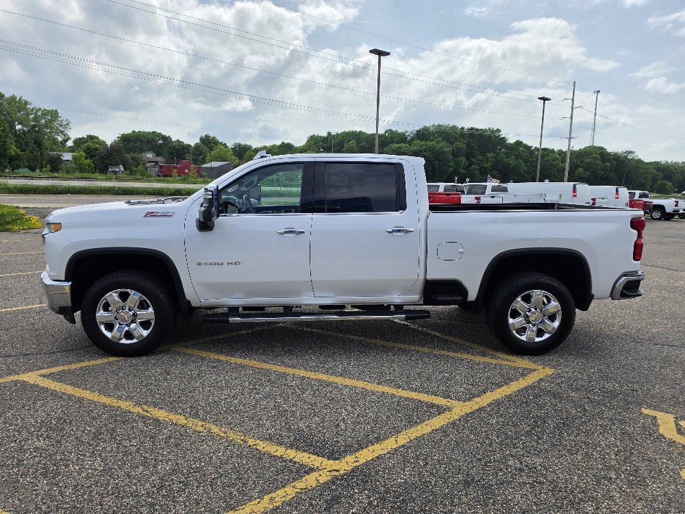 Used 2021 Chevrolet Silverado 2500HD LTZ with VIN 1GC4YPEY3MF284681 for sale in Annandale, Minnesota