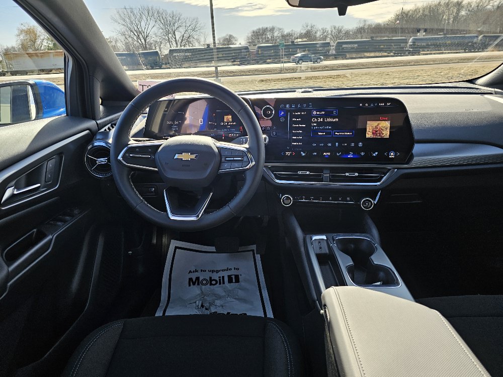 2026 Chevrolet Equinox EV 1LT - Photo 6