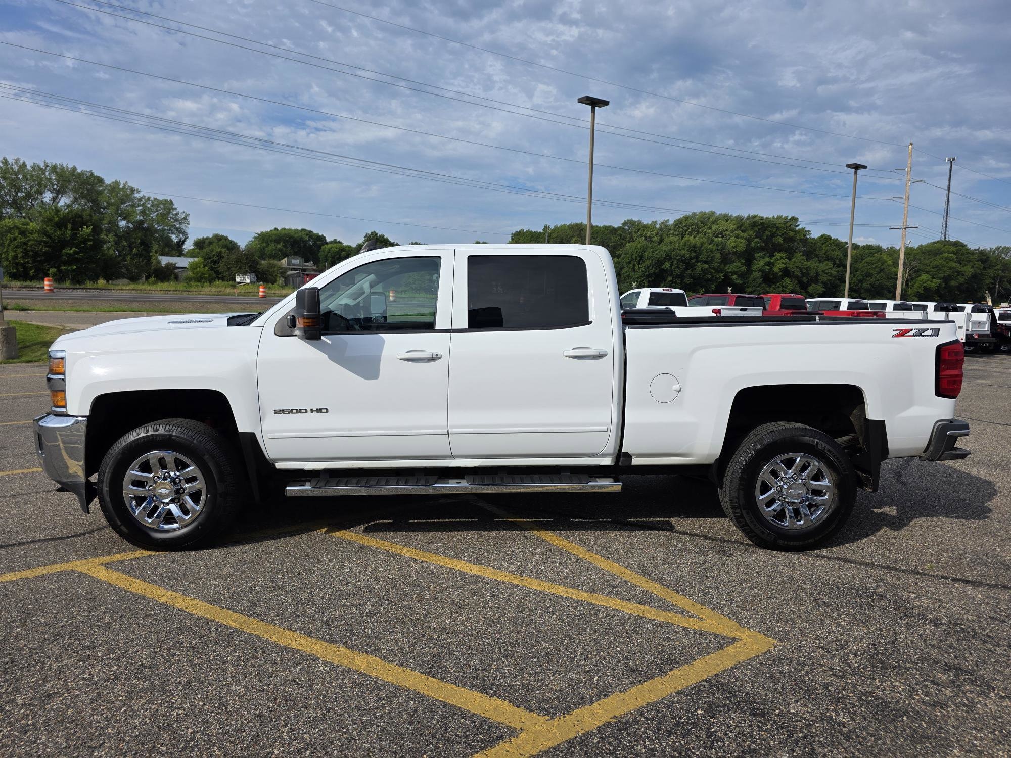 Used 2019 Chevrolet Silverado 2500HD LT with VIN 1GC1KSEY9KF174884 for sale in Annandale, Minnesota
