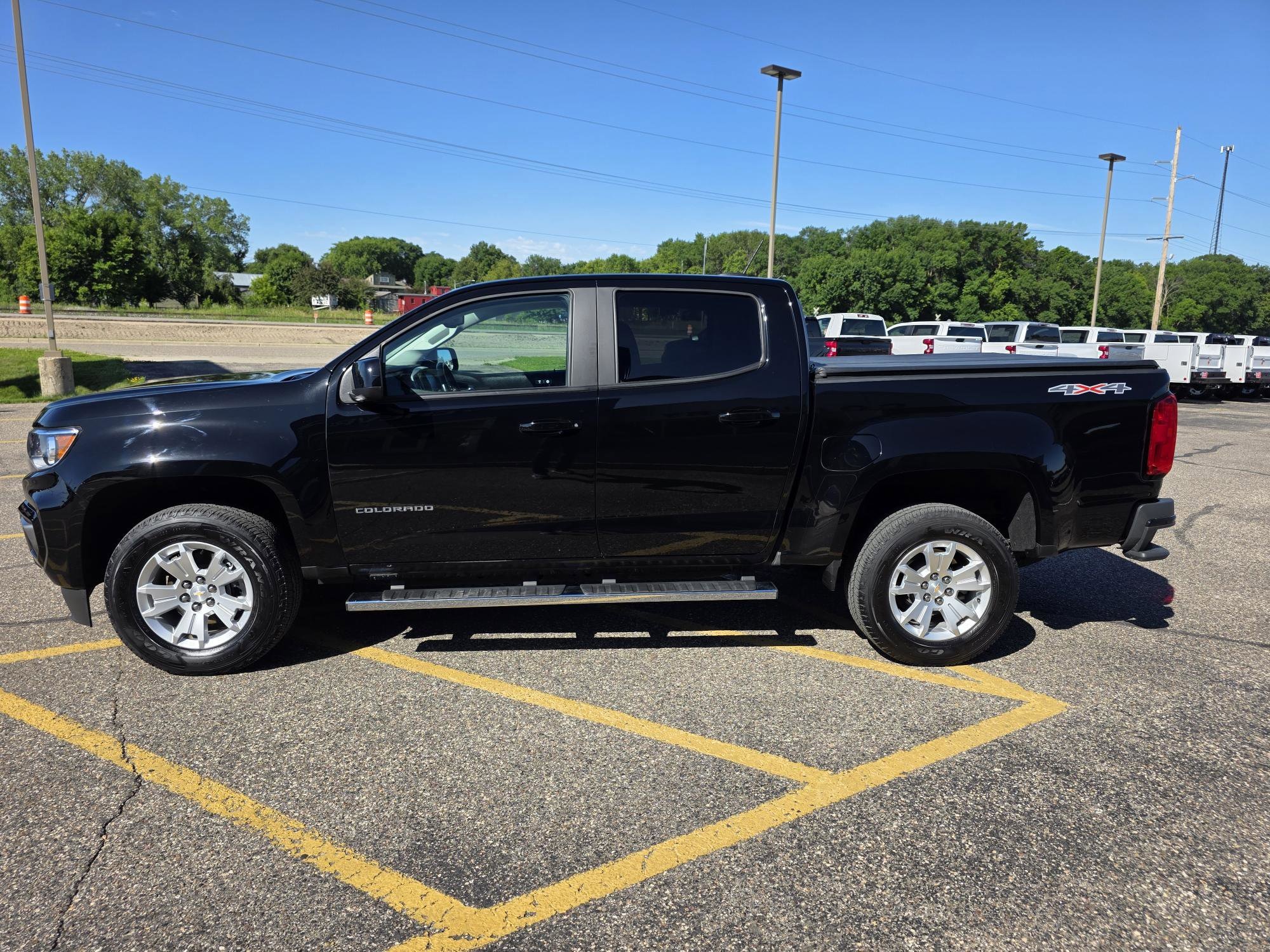 Used 2022 Chevrolet Colorado LT with VIN 1GCGTCEN1N1189223 for sale in Annandale, Minnesota