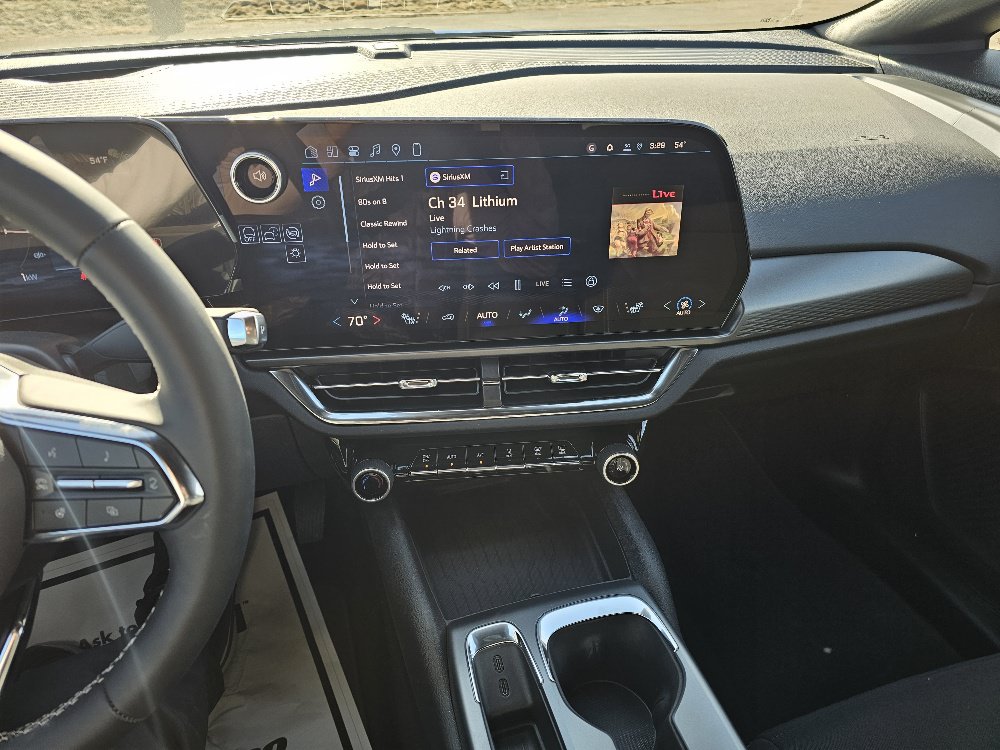 2026 Chevrolet Equinox EV 1LT - Photo 16