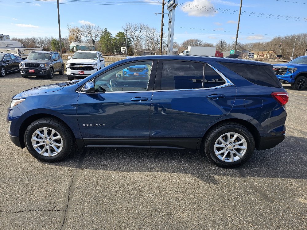 Used 2020 Chevrolet Equinox LT with VIN 2GNAXUEV1L6182158 for sale in Annandale, Minnesota