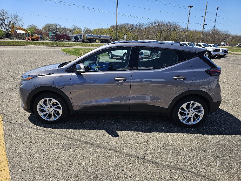 Used 2023 Chevrolet Bolt EUV LT with VIN 1G1FY6S09P4161073 for sale in Annandale, MN