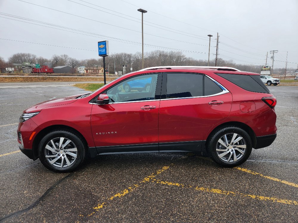 Used 2023 Chevrolet Equinox Premier with VIN 3GNAXXEG4PL159428 for sale in Annandale, Minnesota