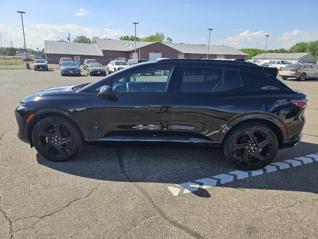 Used 2024 Chevrolet Equinox EV RS SUV