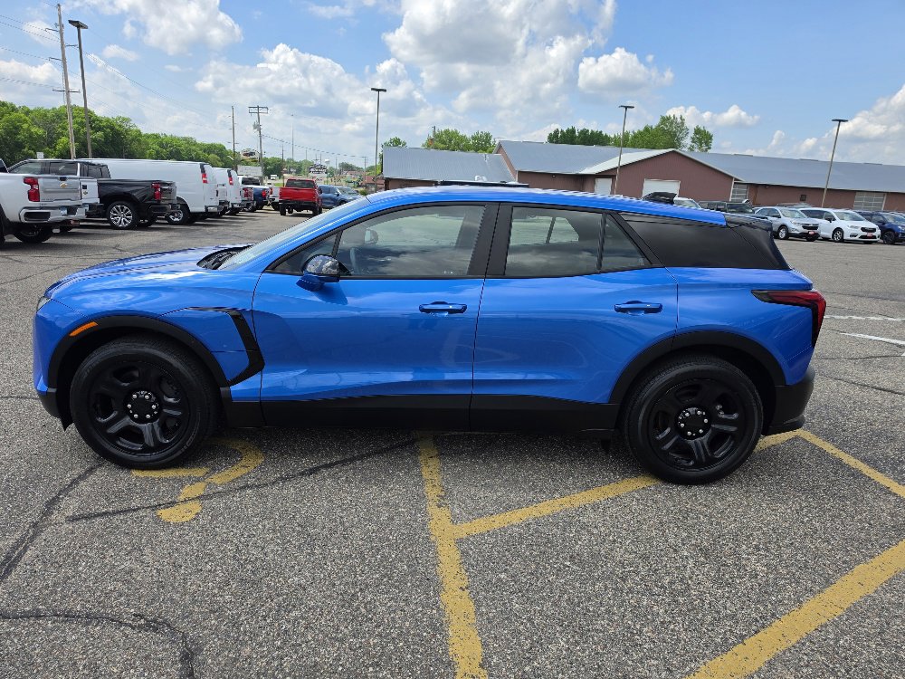 Used 2024 Chevrolet Blazer EV Fleet with VIN 3GNKDFRLXRS189749 for sale in Annandale, Minnesota