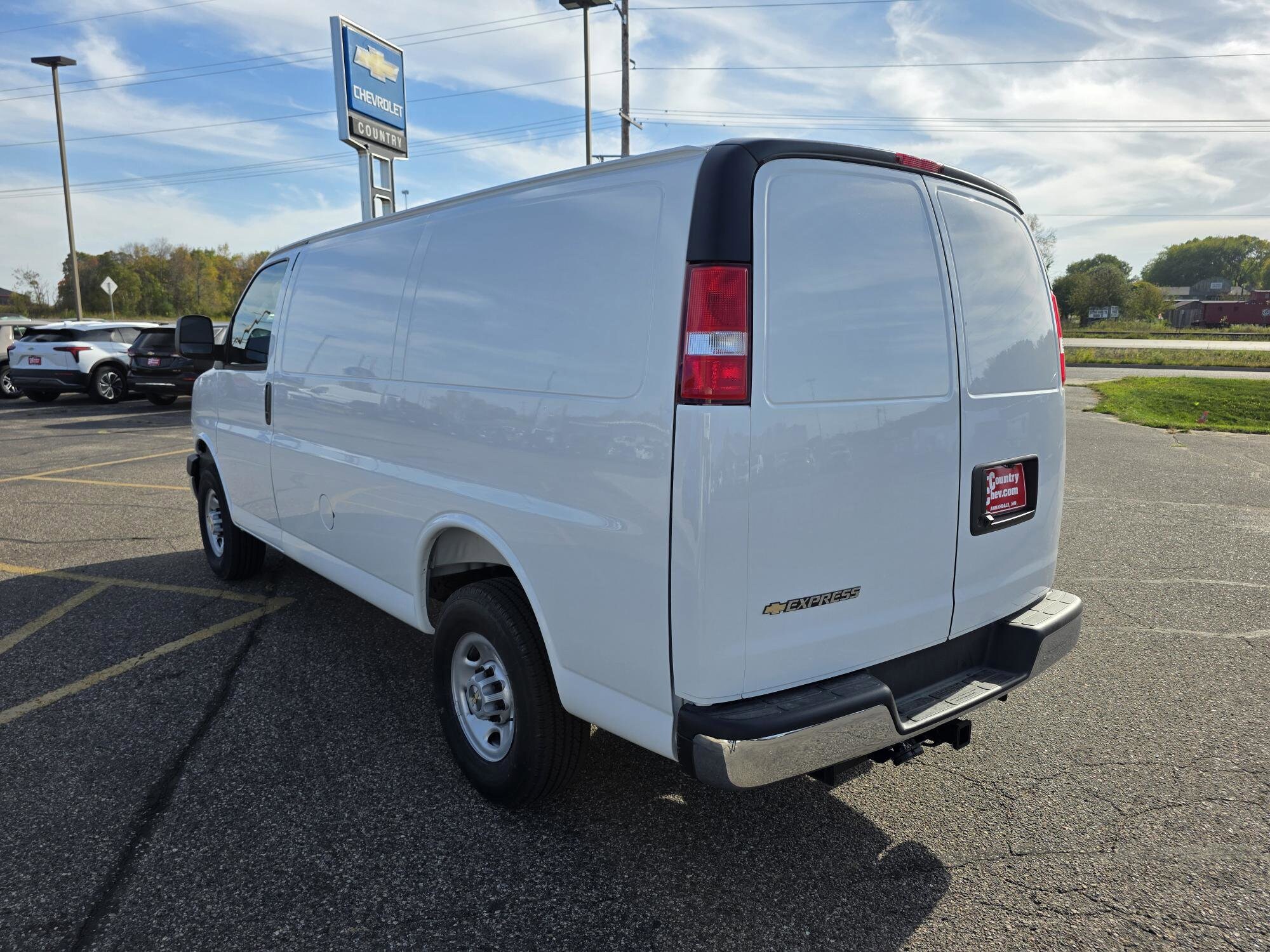 2025 Chevrolet Express Cargo 3500 Van photo 3