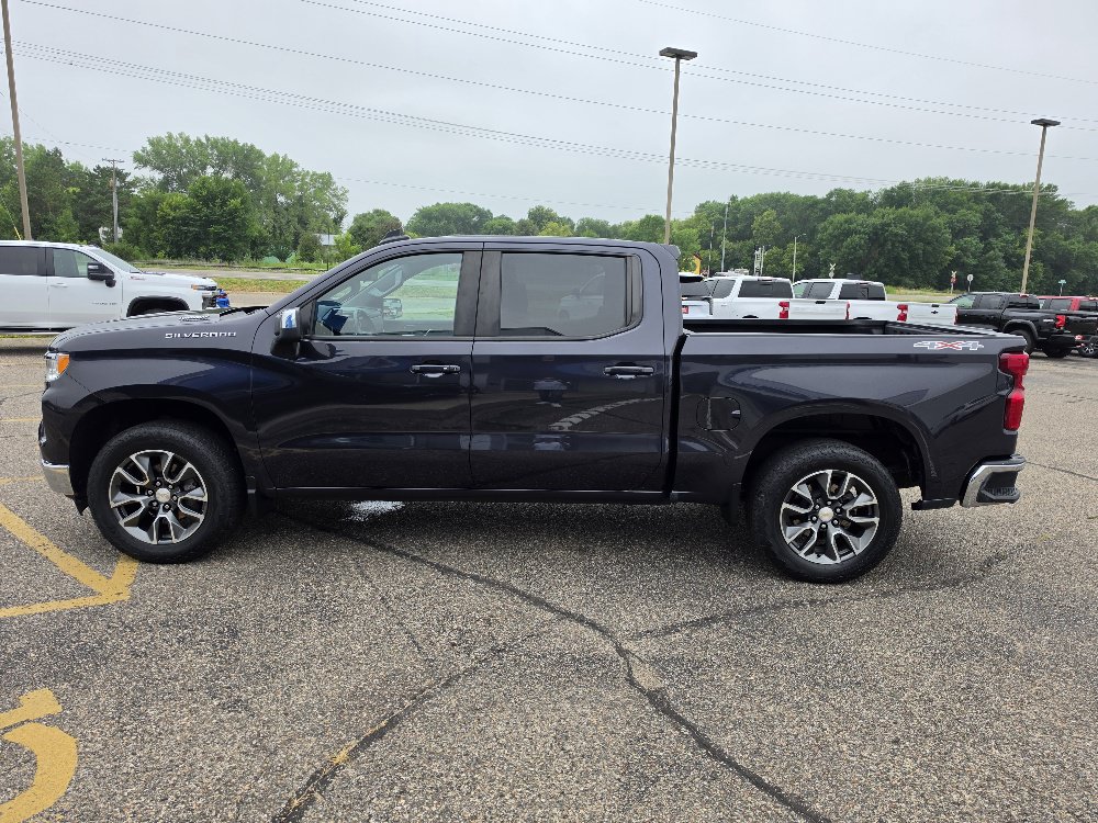 Used 2024 Chevrolet Silverado 1500 LT with VIN 3GCPDKEK6RG350752 for sale in Annandale, Minnesota